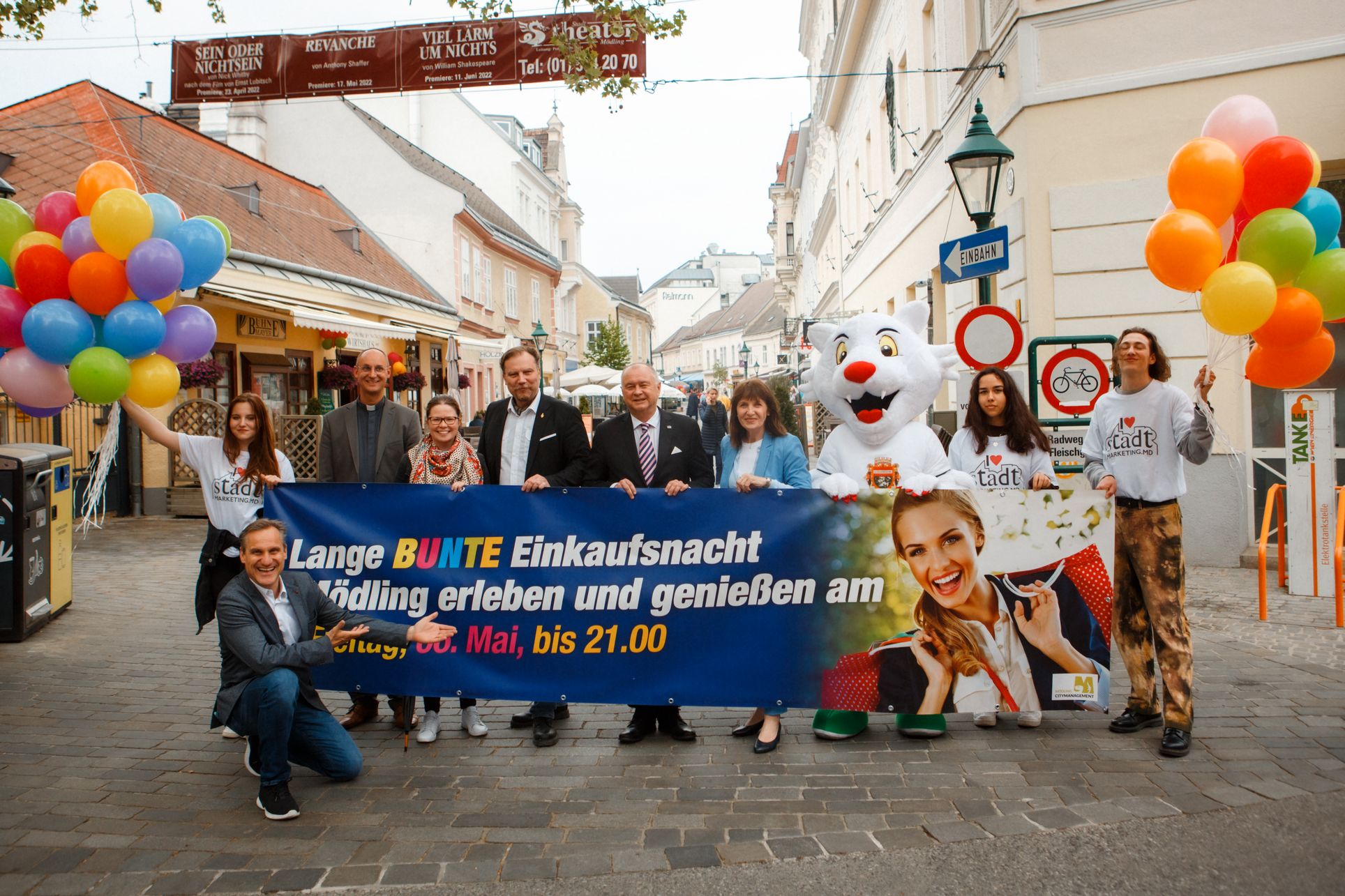 Langer Bunter Einkaufsfreitag